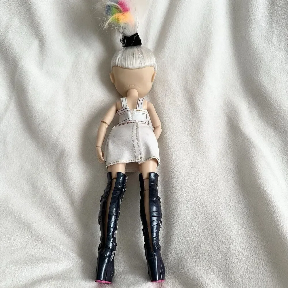 MGA Entertainment rainbow high